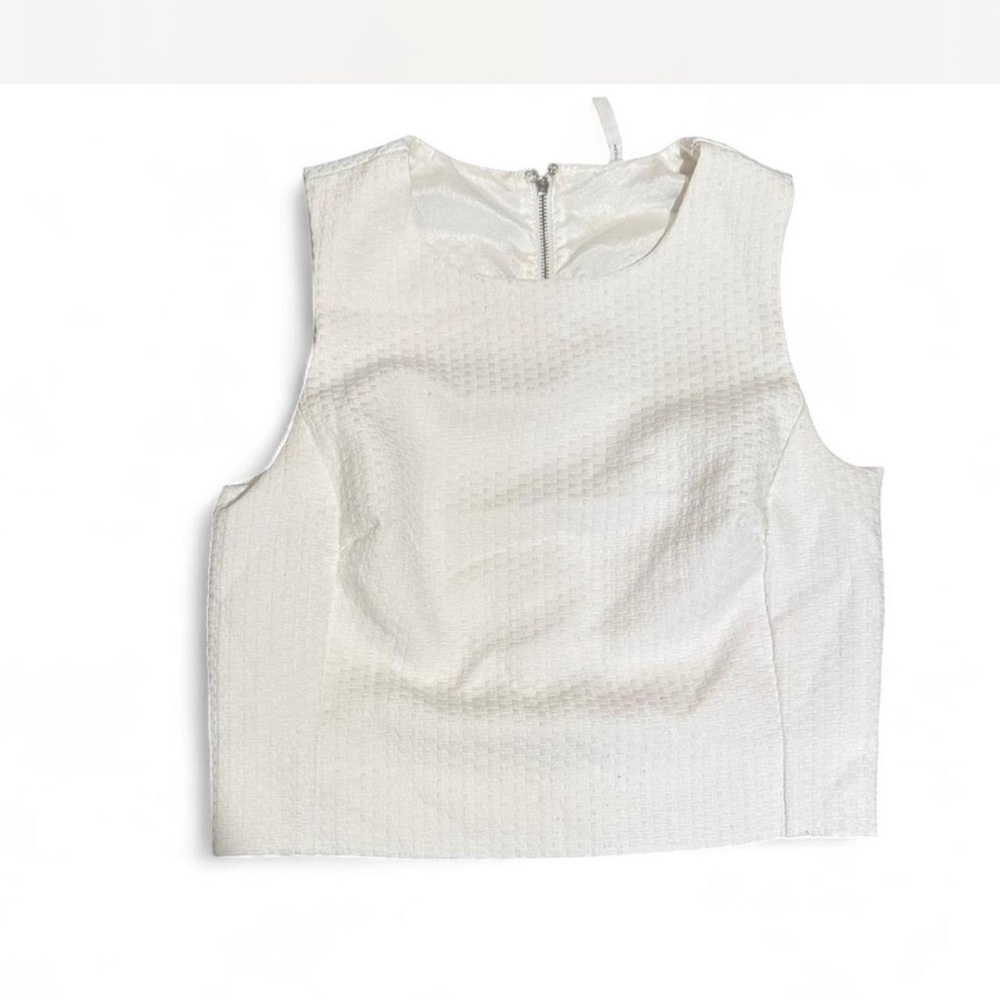 Jennifer Lopez White Textured Tank Top